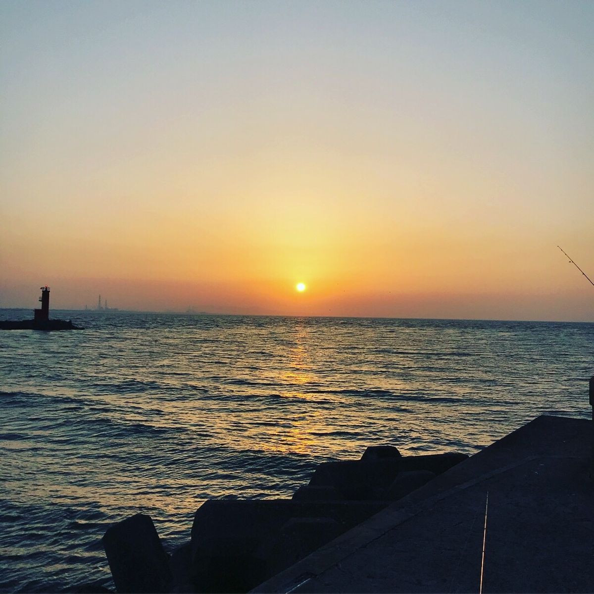 富山湾〜世界一美しいと言われるスターバックス