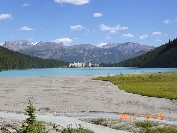 カナダ・バンフ「カナダ カナディアンロッキーの旅2010」の写真：レイクルーズ
