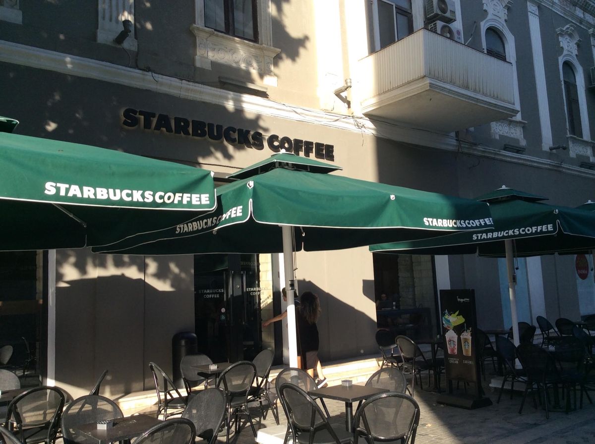 マックやスタバは観光地にだいたいありますね。