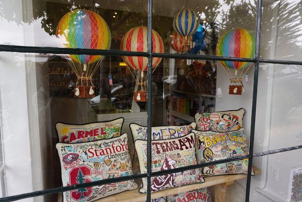 アメリカ(米国)・カリフォルニア・モントレー・カーメルバイザシー「モントレー・カーメルバイザシー」の写真:inカーメル