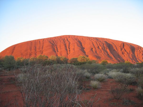 オーストラリア連邦・ゴールドコースト「世界の中心で愛を叫ぶ@エアーズロック」の写真