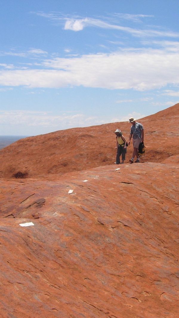 オーストラリア連邦・ゴールドコースト「世界の中心で愛を叫ぶ@エアーズロック」の写真