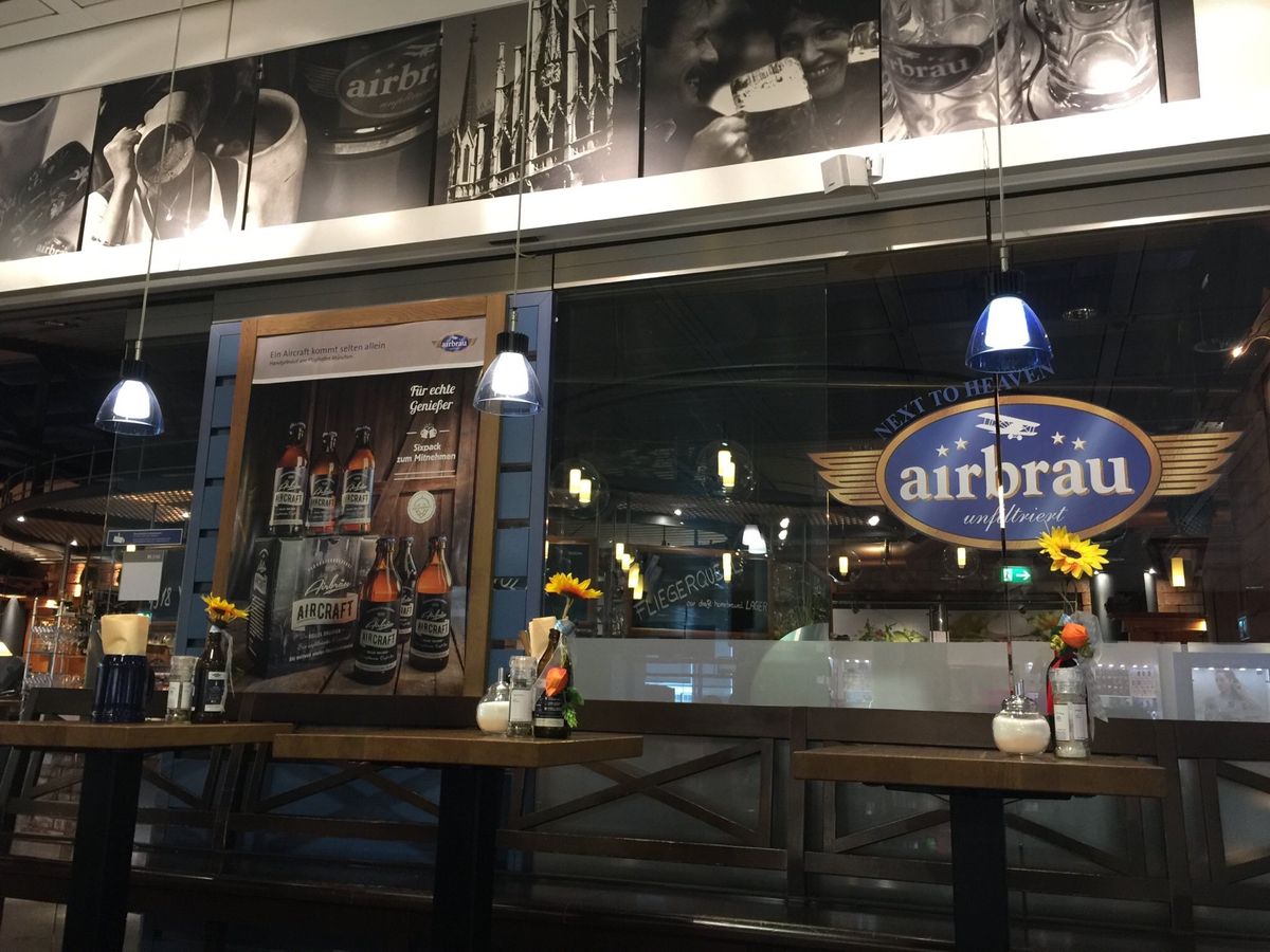 空港内で醸造されているというビール
値段も安い！流石ビールの国！！
