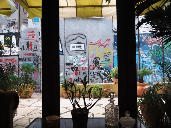 パレスチナ・ベツレヘム「Banksyの世界一眺めの悪いホテル@パレスチナ自治区」の写真