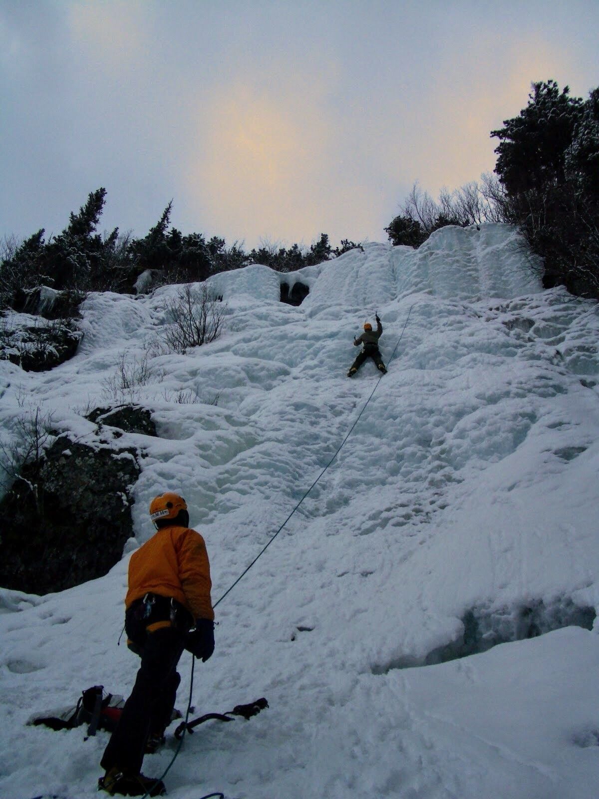 当時のカメラ（SONY サイバーショット）ではオーロラは撮れず。でも緑とピ...