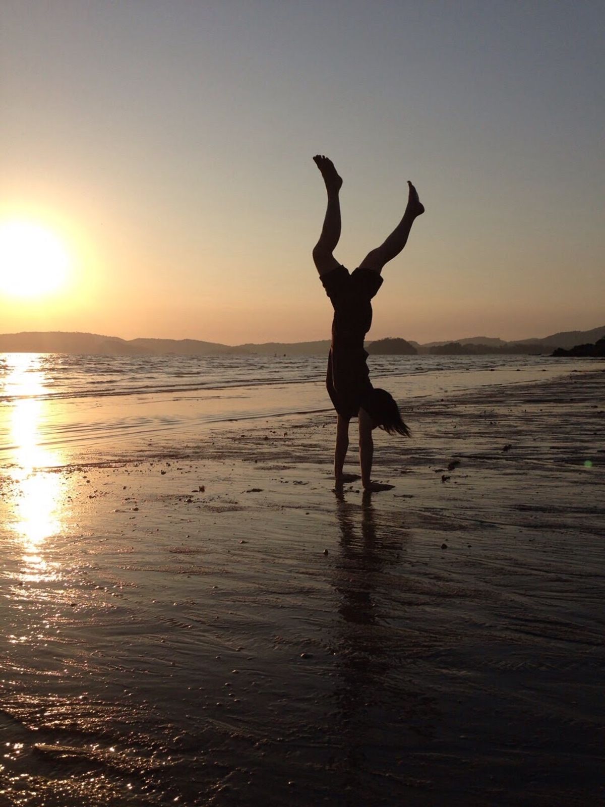 ホテル前の屋台のチャーハンが大好きな味で夜な夜な通った（帰国して病院行った...