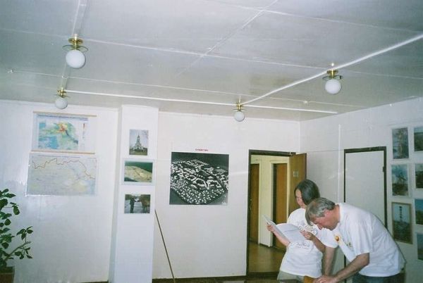 ウクライナ・キエフ「2007年 ウクライナ　チェルノブイリ」の写真：まずは事務所で説明