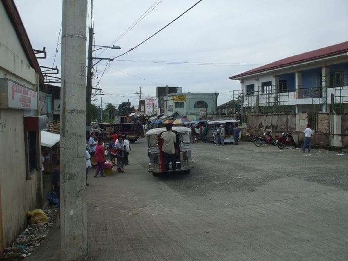 タガイタイのジープニー乗り場

