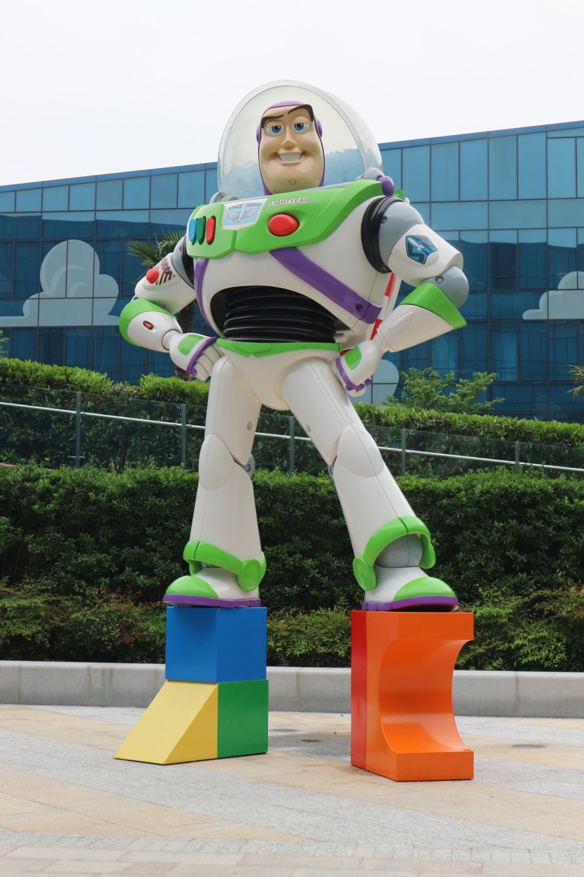 お部屋ではディズニー映画やディズニークラシックをいつでも無料で堪能すること...