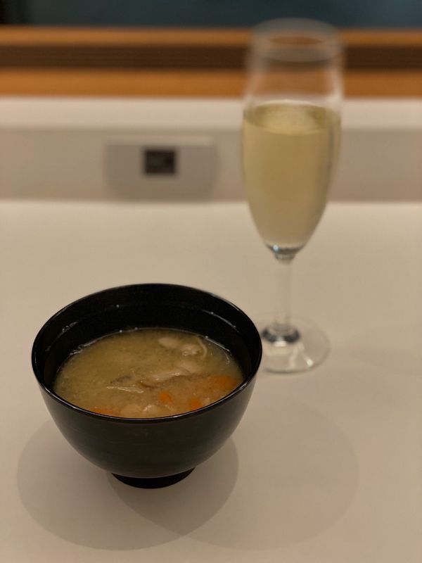 アメリカ(米国)・ハワイ「ハワイ島 星空の旅」の写真:やはりの日本人は豚汁!美味しい〜。