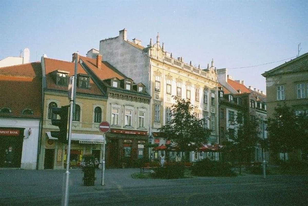 Ógabona térで食事