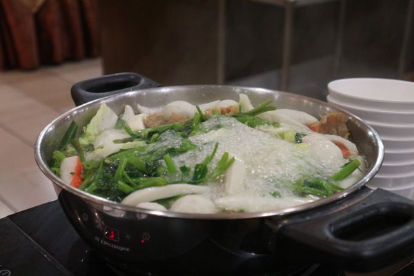 タイ・バンコク「タイ旅行」の写真：1日目夕食のタイスキ🍲
2日目午前のメ...