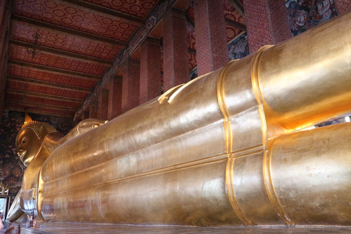 3日目の暁の寺・ワットポー・カオサン通り・大理石寺院。
南国タイは毎日激ア...