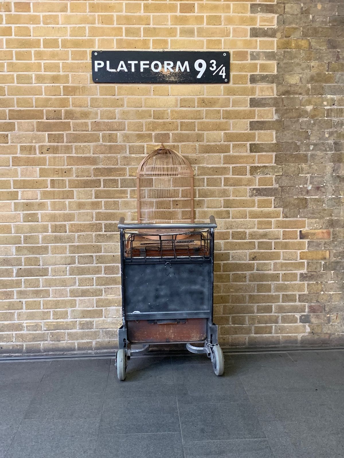 ①バッキンガム宮殿
②ナショナルギャラリー
③Platform 9 3/4...