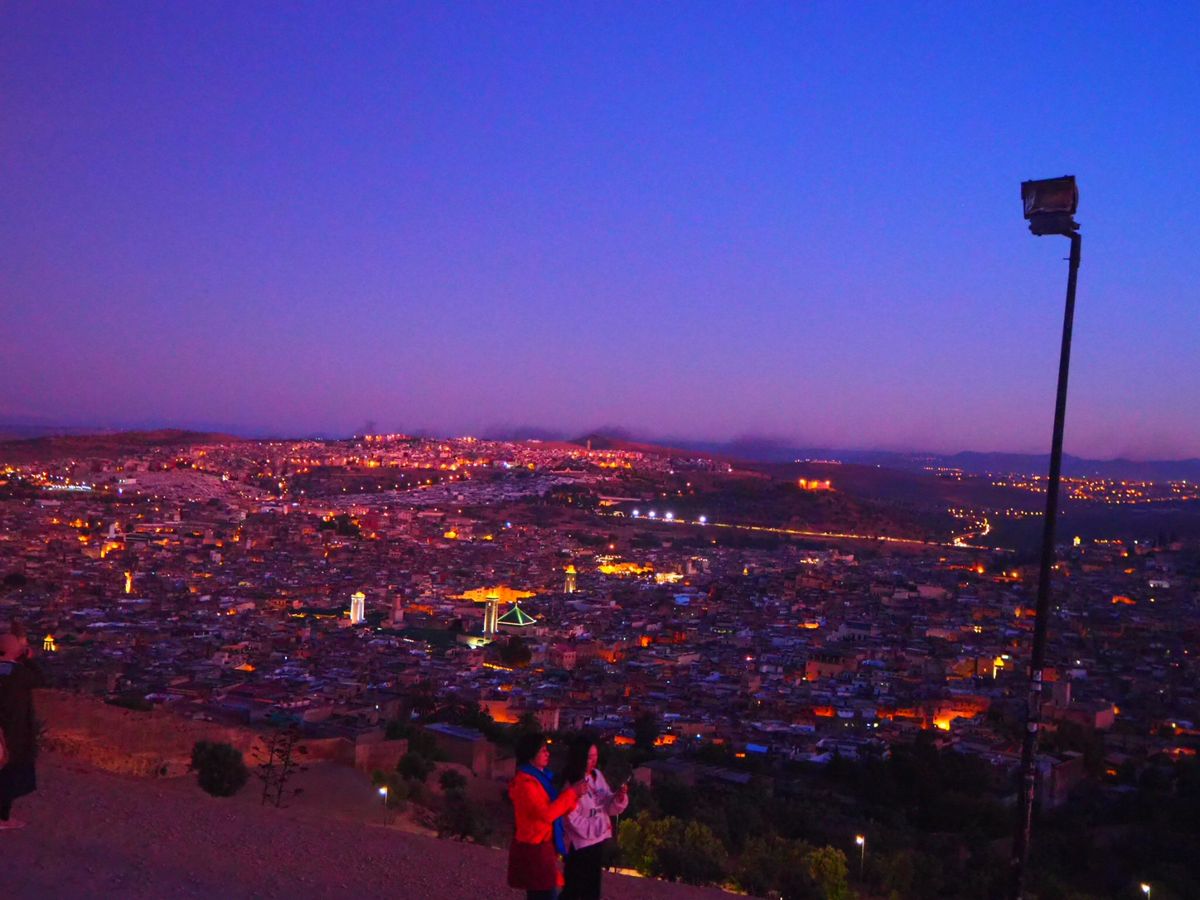 フェズの夜景と王宮、
宿泊は可愛いリヤド💕