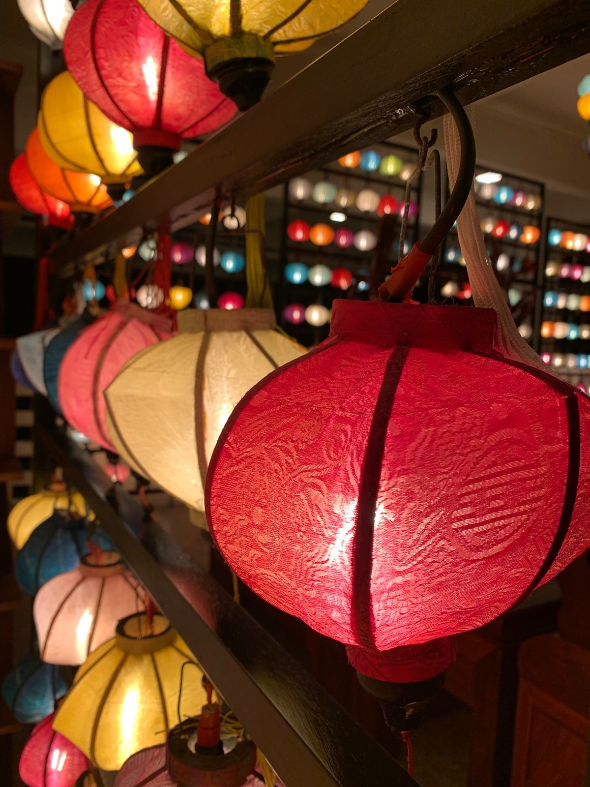 ホテルにこんなステキなランタンが！ホイアンはの期待はふくらむばかり♡inダナン