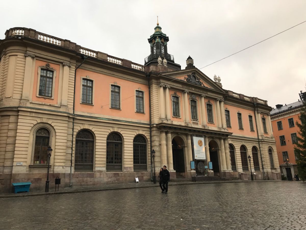 ストックホルムのガムラスタン。中世ヨーロッパの街並みでした。