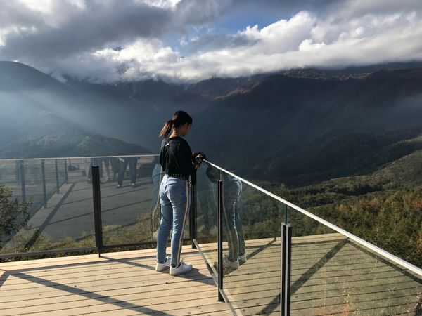 日本・長野県「長野県　白馬マウンテンビューで紅葉」の写真：素敵なテラス