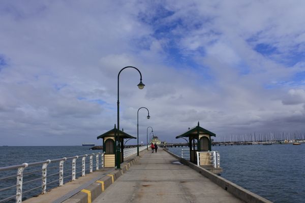 メルボルン「オーストラリア　メルボルンを訪れて」の写真：セントキルダピアの桟橋
近くにはルナパー...