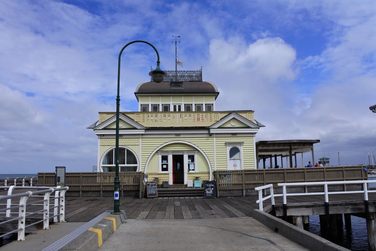 セントキルダピアの桟橋
近くにはルナパークという小さな遊園地があるのですが...