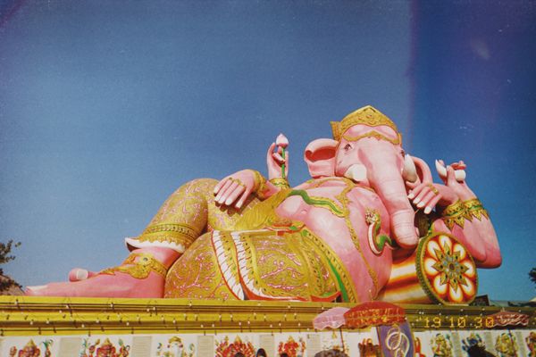 タイ「タイ」の写真：バンコク2日目
ピンクのガネーシャへ
も...