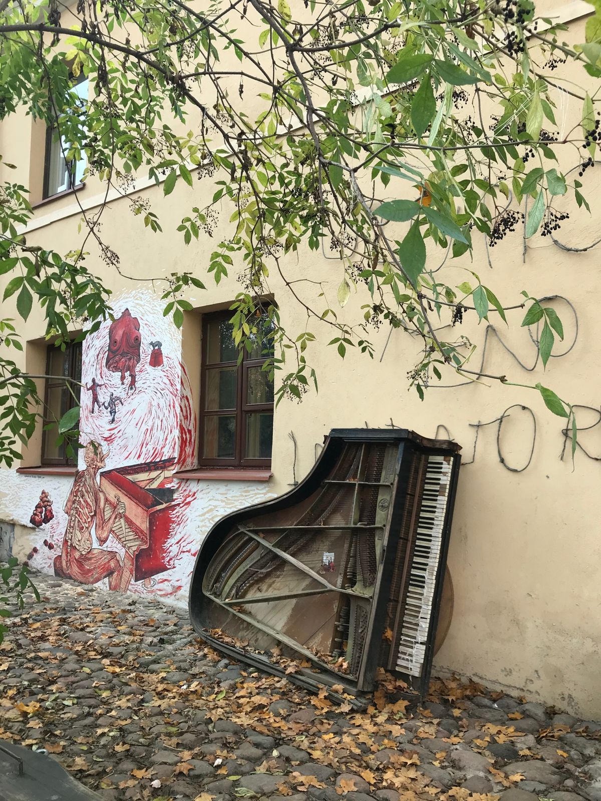 ヴィリニュス 、シャウレイ