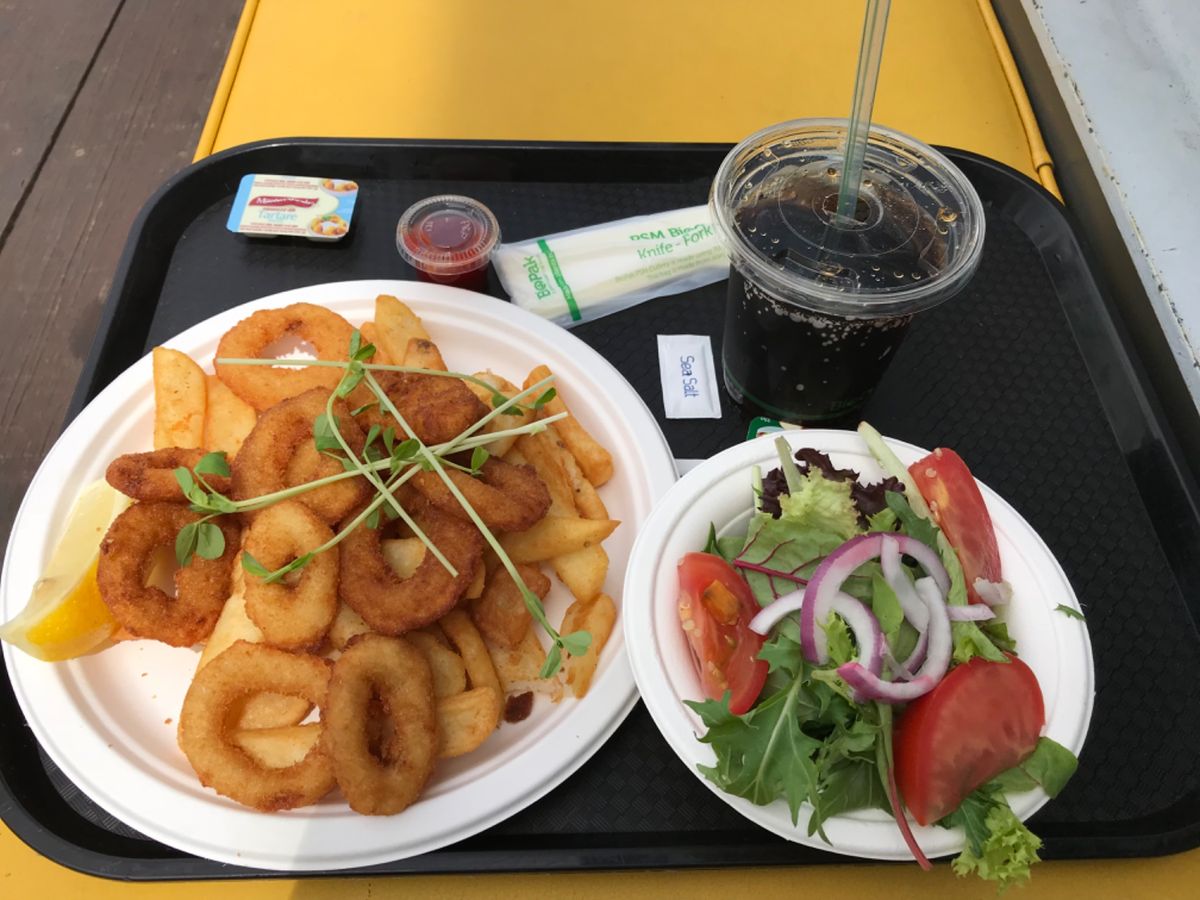 雄大な景色を見ながらランチ