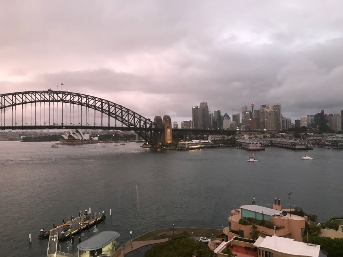 宿泊したハーバーサイドアパートメンツから見た景色。
素晴らしい眺めのホテル...