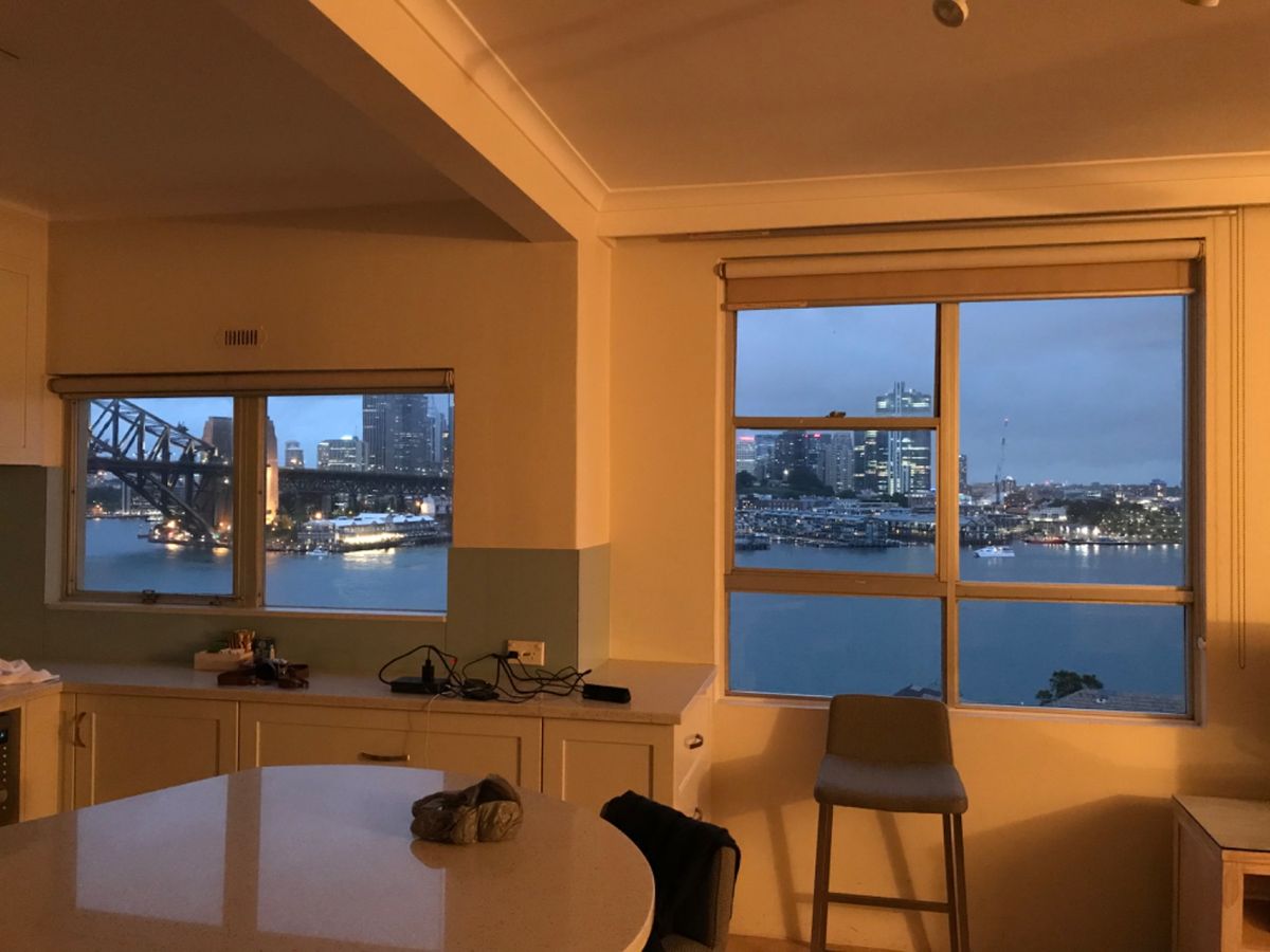 宿泊したハーバーサイドアパートメンツから見た景色。
素晴らしい眺めのホテル...