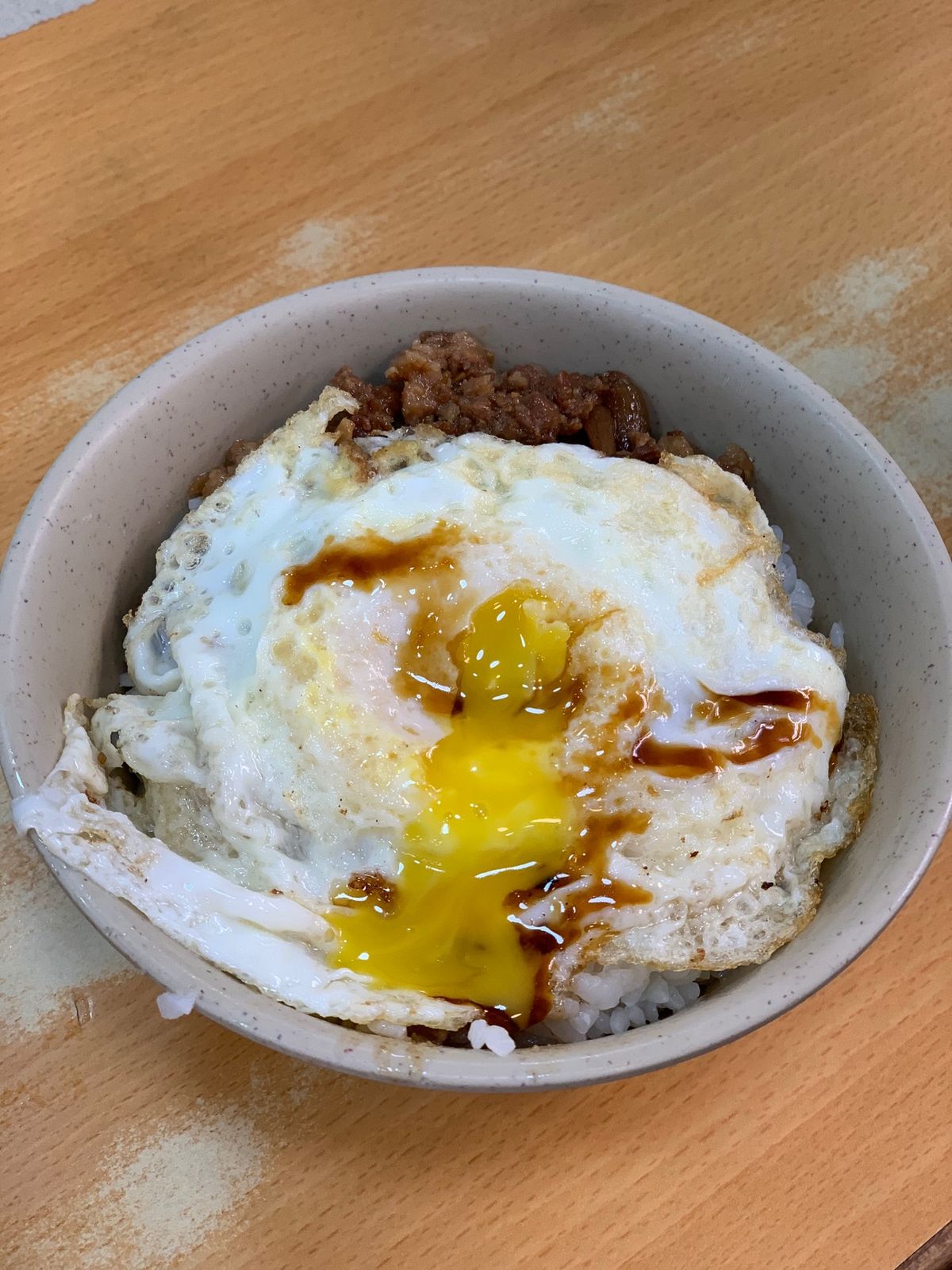 グルメ最高！
魯肉飯ヤバい！
タピオカもヤバい！

バルクアップにもってこい！