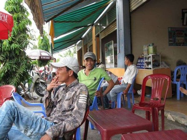 ベトナム・ホーチミン「2008年 ベトナム　ホーチミン散策」の写真：カンボジアからベトナム国境の町モックバイに到着