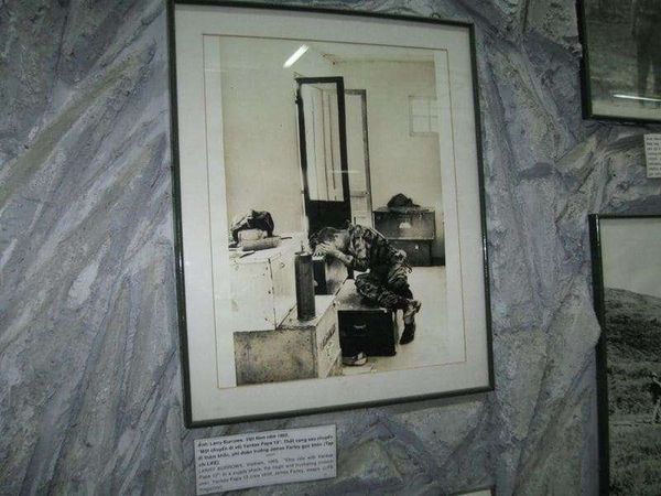 ベトナム・ホーチミン「2008年 ベトナム　ホーチミン散策」の写真：博物館で一番印象に残った写真。
うなだれ...