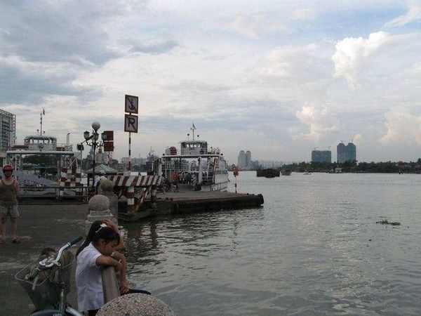 ベトナム・ホーチミン「2008年 ベトナム　ホーチミン散策」の写真：サイゴン川