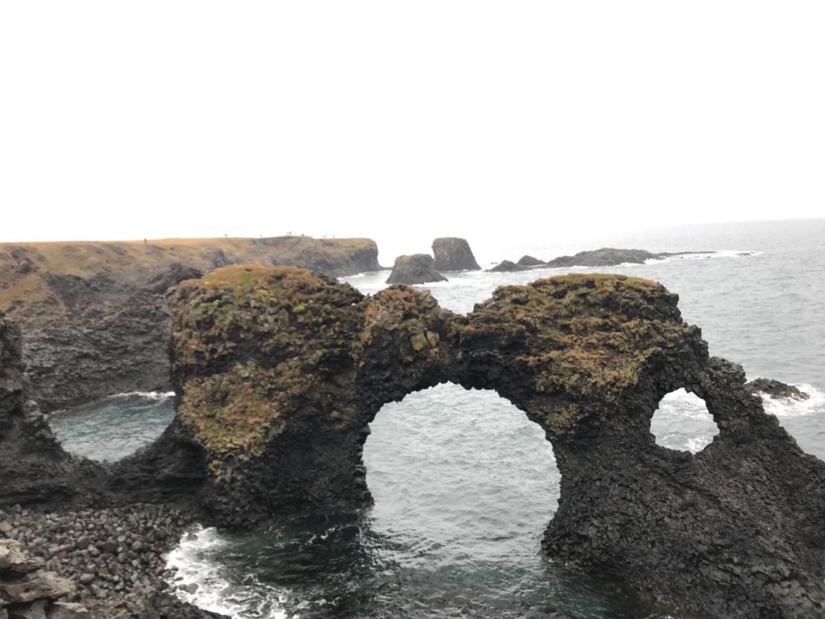 スナイフェルスネース半島 バスツアー