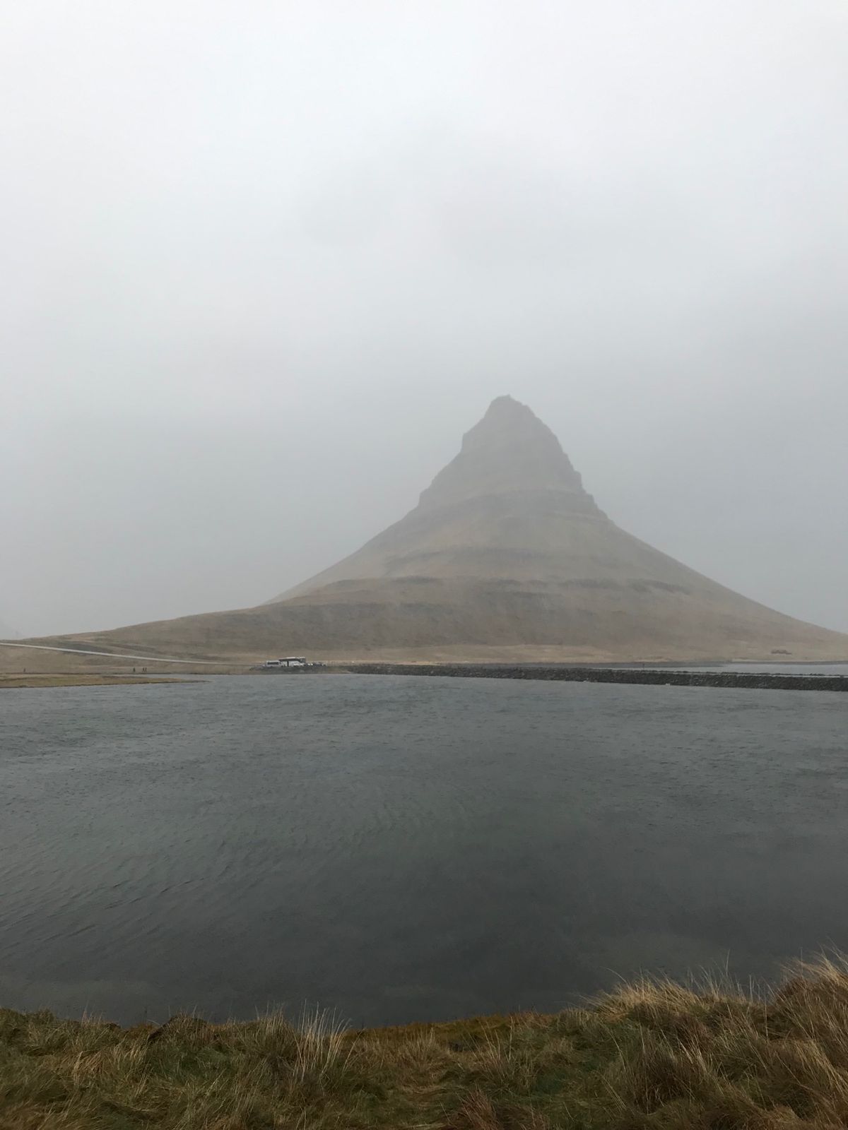 スナイフェルスネース半島 バスツアー