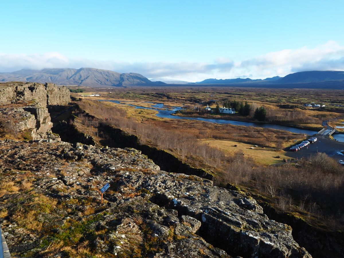 ゴールデンサークル
スコゥガフォス滝