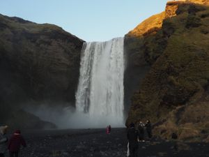 ゴールデンサークル
スコゥガフォス滝