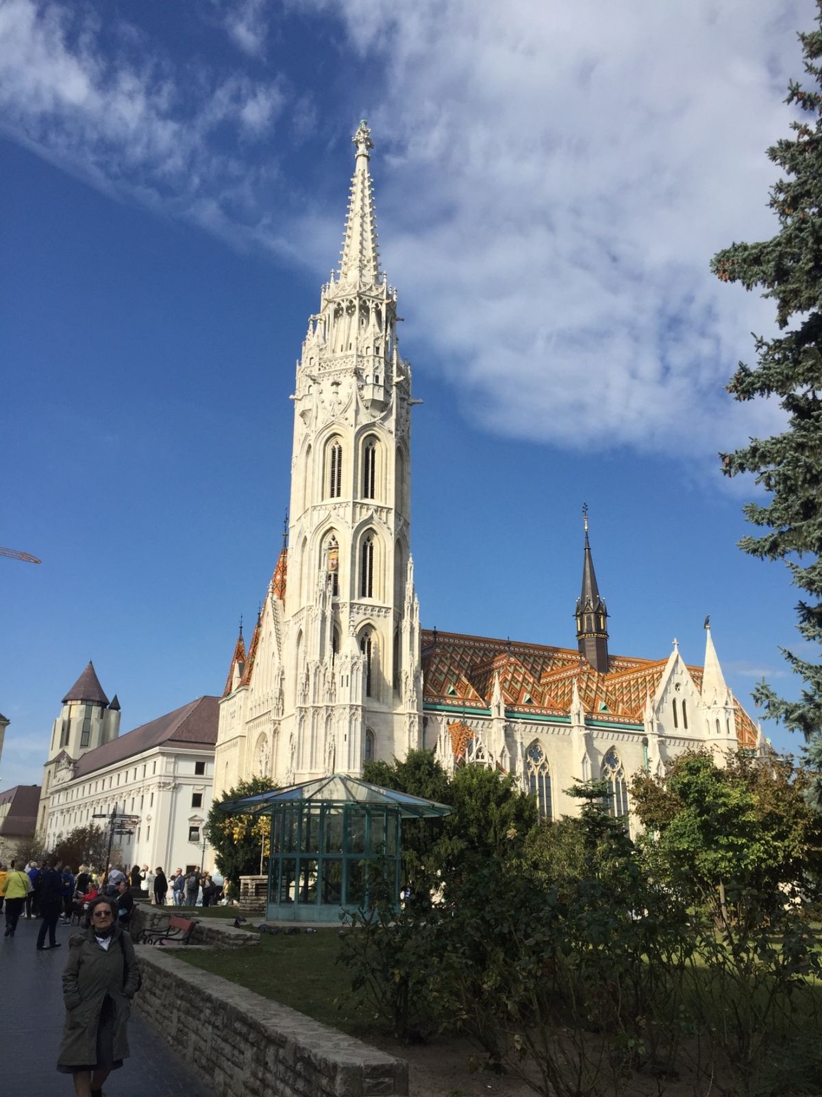 物価は安くて綺麗な街。料理も美味しい。
温泉に入らなかったのは残念！