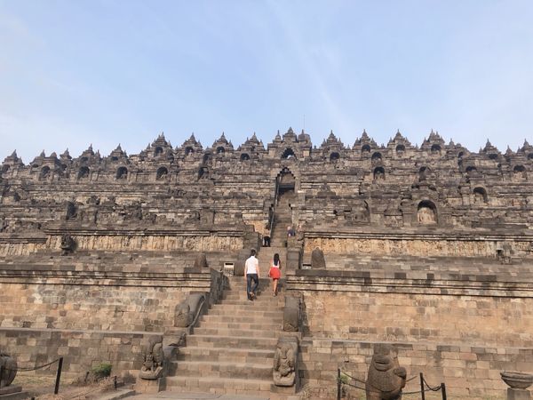 インドネシア・ジャカルタ、ジョグジャカルタ「インドネシア」の写真：プランバナンとボルブドゥール遺跡