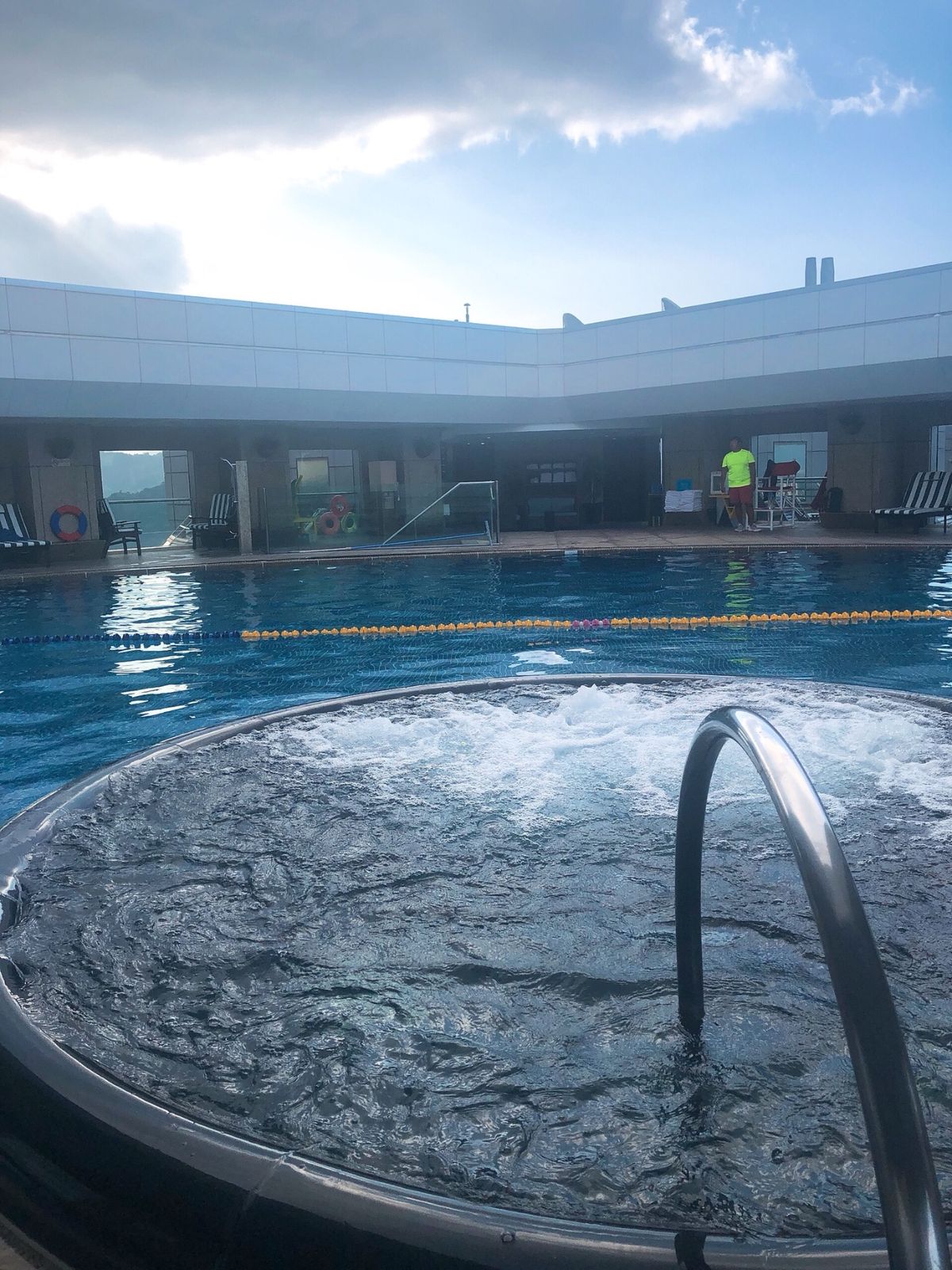 シャングリラホテル台北、夜市、九份