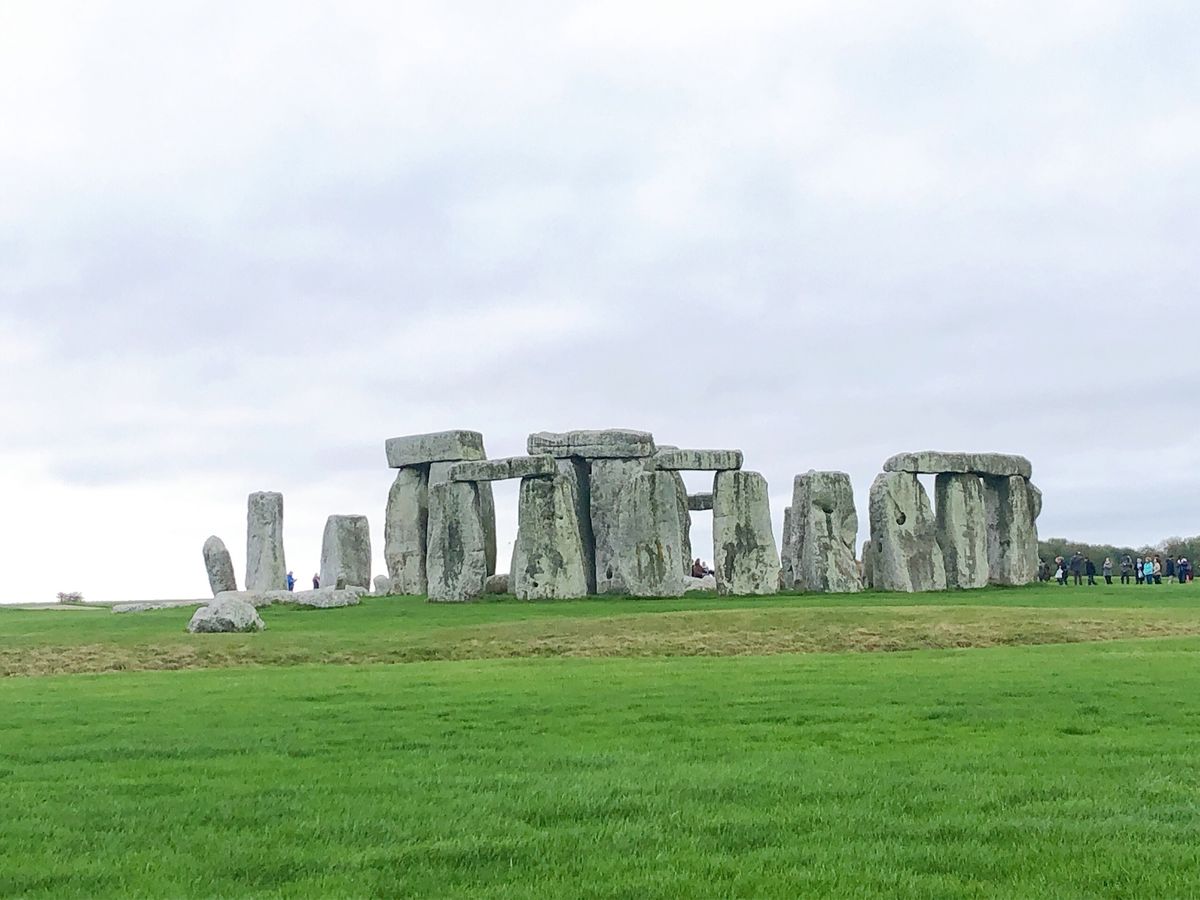 ストーンヘンジ。ロンドンから2時間弱の旅。