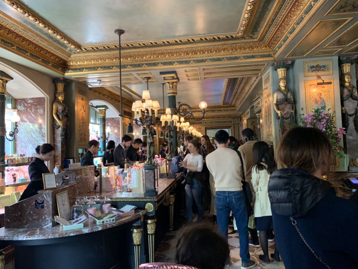 かわいい！ラデュレ🧁とレペット🥿