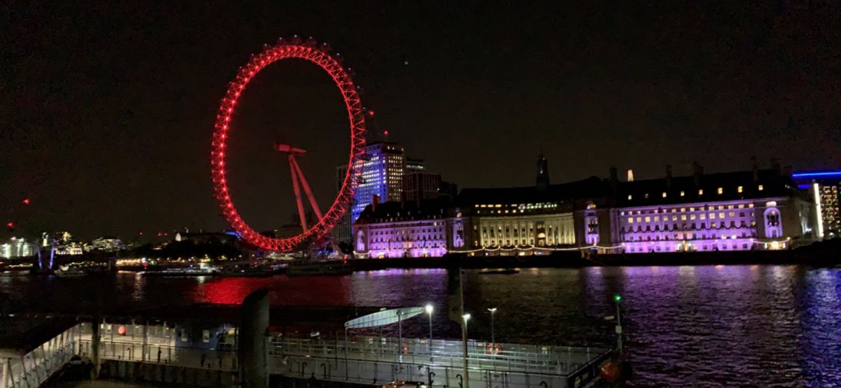 ロンドンアイ&工事中のビッグベン&ロンドン塔？なんだっけ？笑

この日日本...