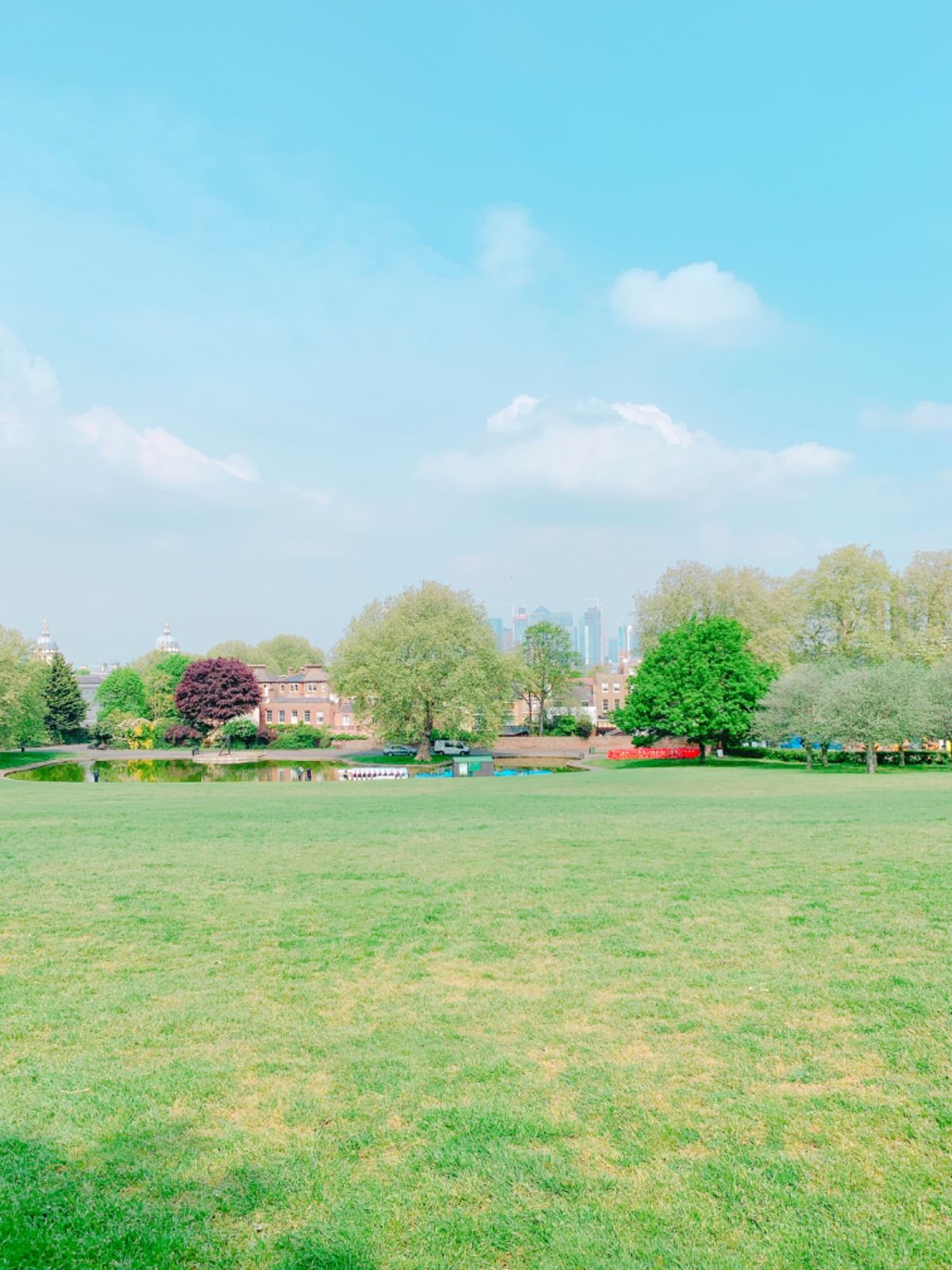 グリニッジ天文台へ。
緑がたくさん、綺麗な公園、世界の時間の中心。素敵なところ。