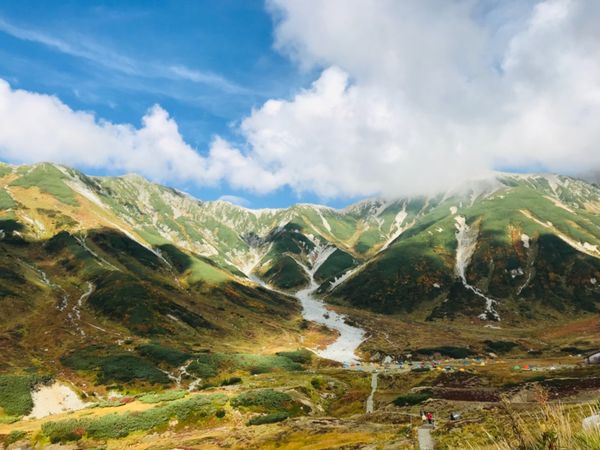 日本・富山「富山  立山黒部アルペンルート」の写真：立山、隈研吾建築、富山湾寿司