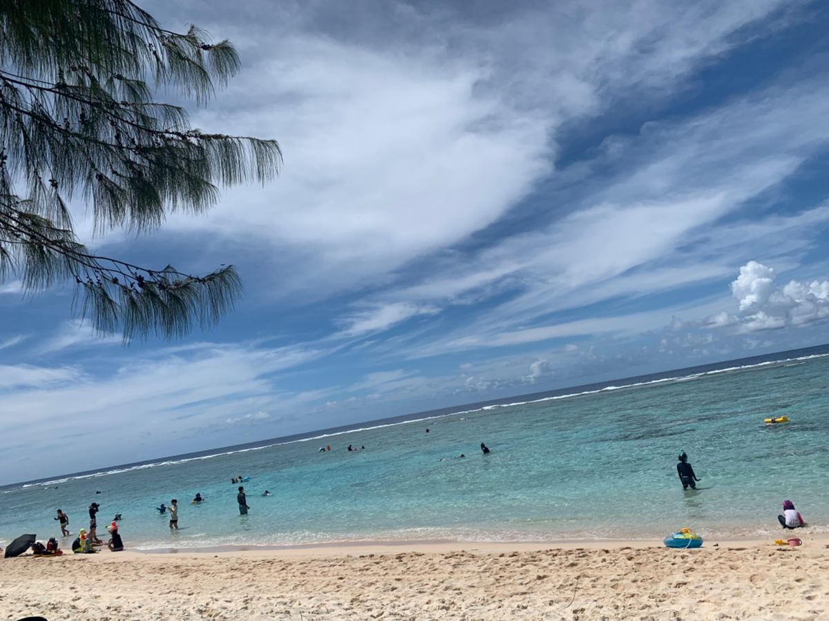 #リティディアンビーチ  いままでで行った海の中でいっちばん綺麗だった👩🏼...