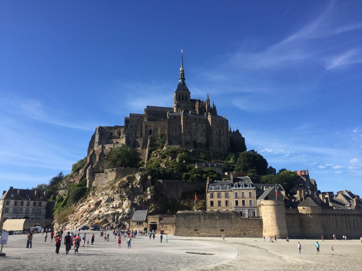 モンサンミッシェルは本当に人生で1番感動した場所。
絶対行くべき！