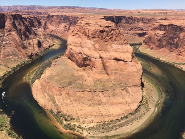 アメリカ(米国)・モニュメントバレー、ロウワーアンテロープキャニオン、ホースシューベント、グランドキャニオン、レイクパウエル、エレファントフィート「ロードトリップ！グランドサークルを巡る旅！」の写真：ホースシューベント！