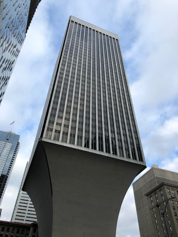 アメリカ(米国)・シアトル「シアトル: 懐かしの旅」の写真：この建物、まだあったんだと感激。取り壊さ...