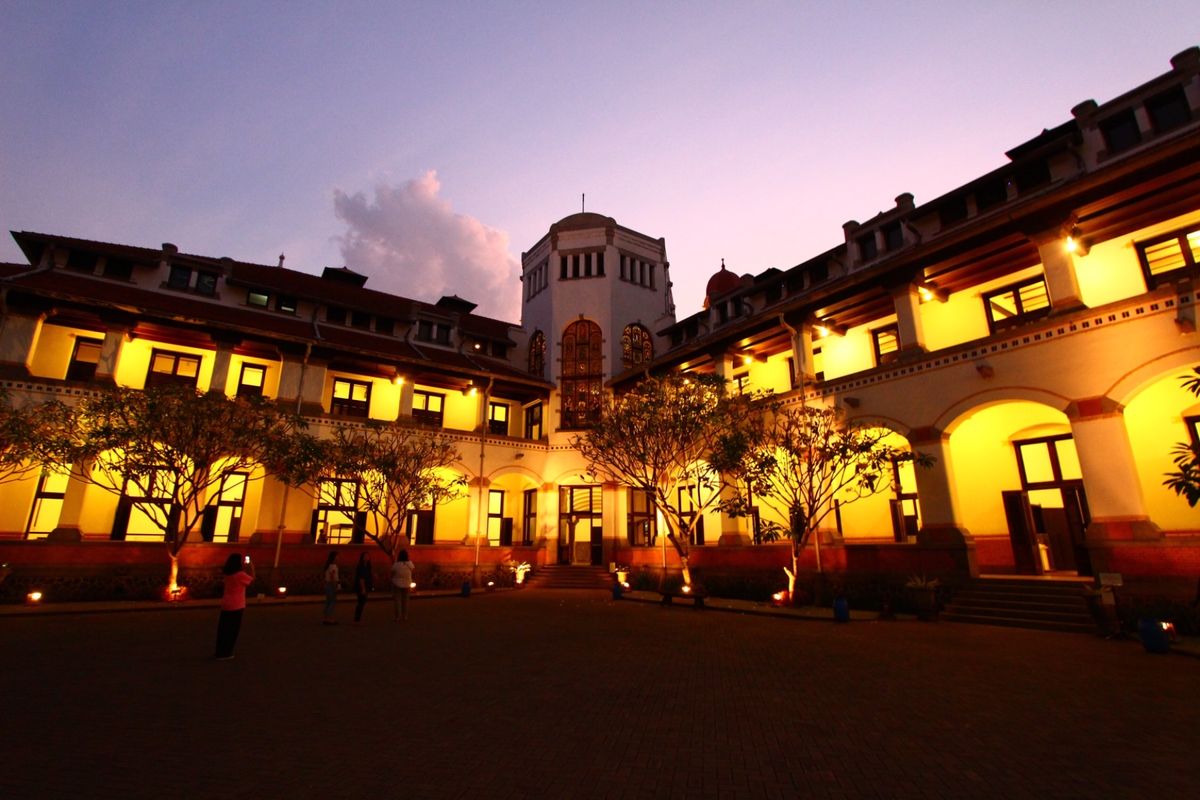 スマラン ラウンセウ(Lawang sewu)